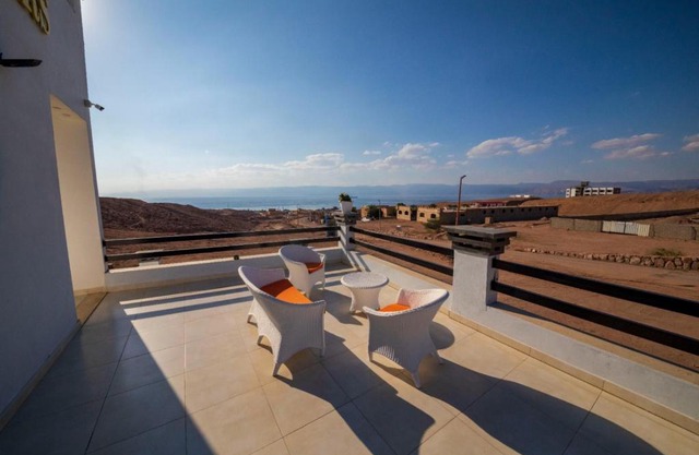 AQABA PRO DIVERS