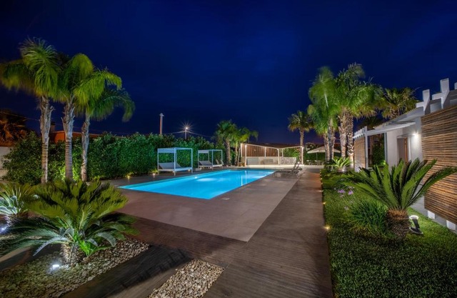 Aqua Venere Pool & Suites