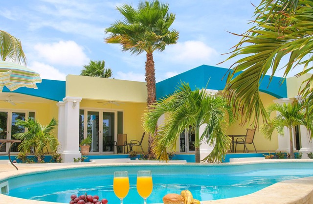 Aqua Viva Suites