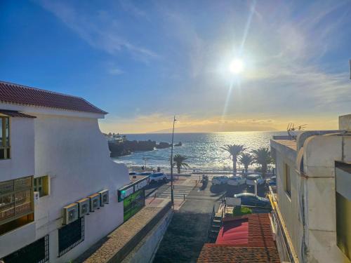 Arena Paradise by HelloApartments