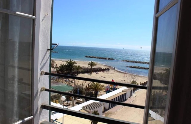Arma Di Taggia: A real bath of sun and sea! The Wonderful seaview house for those who want to have everything at your fingertips.