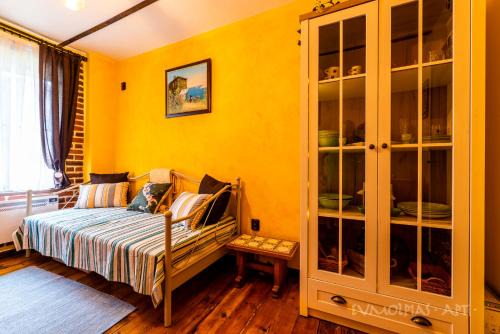 Art apartment EVMOLPIAS near Roman stadium