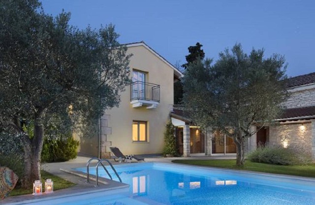 Art Villa Sis