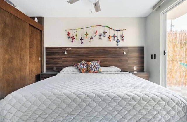 Artsy 3-Story Home in La Condesa