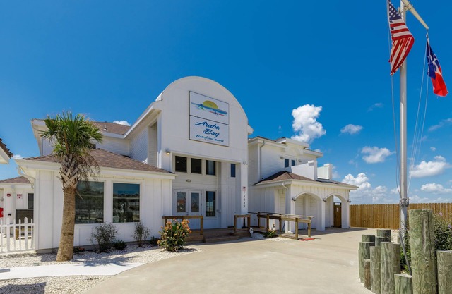 Aruba Bay Resort with Jimmy Buffet vibes