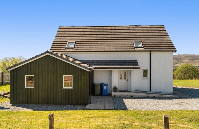 Arus 3 Bedroom House - Achachork
