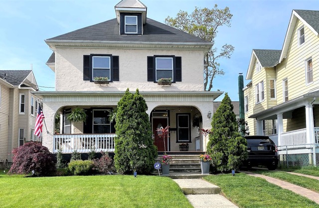 Asbury Park - Best Location - Short walk to beach and downtown!