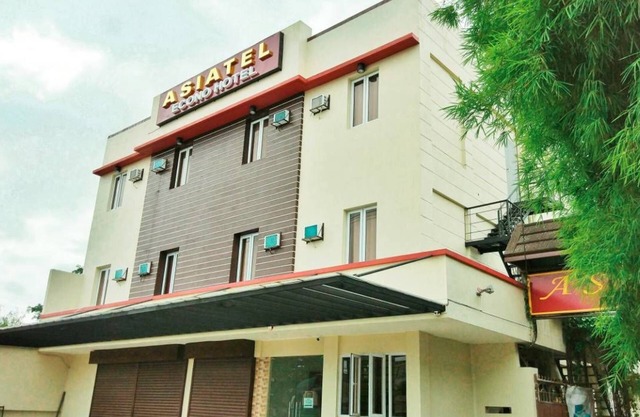 Asiatel Hotel, Sta. Rosa, Laguna