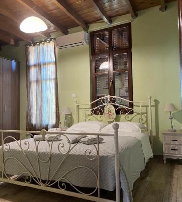 Asikiko Suites