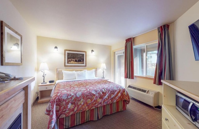 Aspen Suites 506: The Nest
