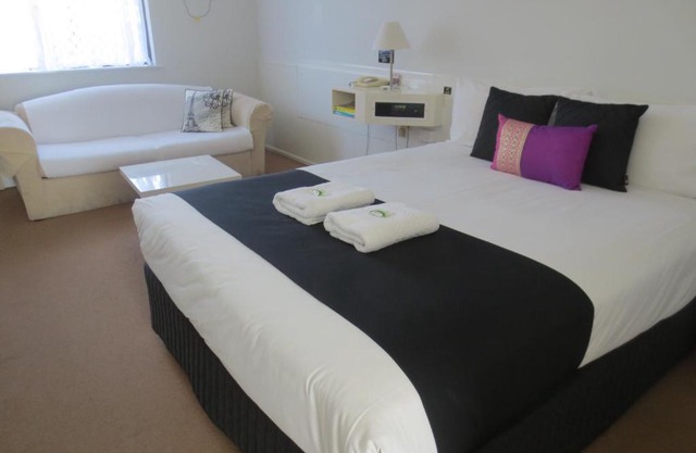 Aspley Pioneer Motel