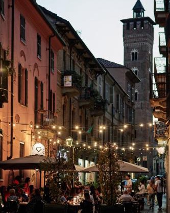 Asti - La casa di ringhiera