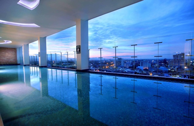 Aston Makassar Hotel & Convention Center
