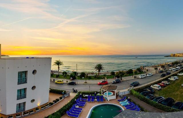 Astro Suite Hotel