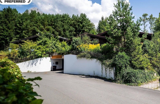Apartment in Saalfelden near Ski Slopes
