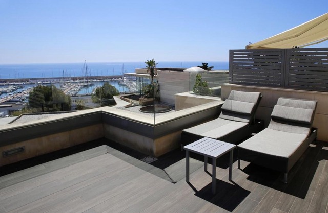 AT176 Villes De Mar