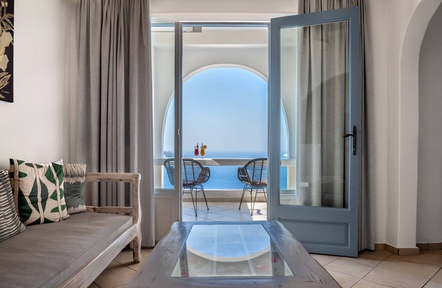 Athermi Suites - Adults Only