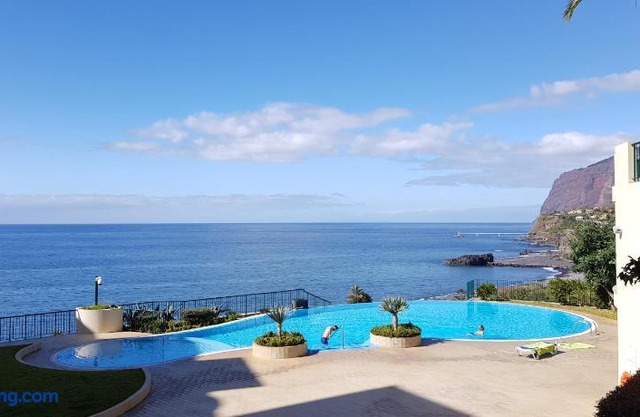 Atlantic Ocean View Apartment