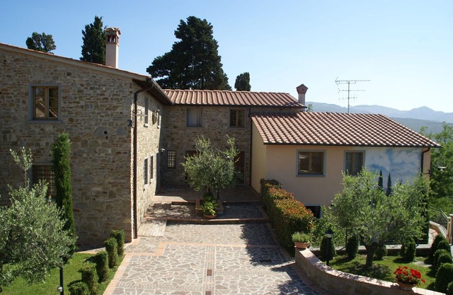 Attractive apartment in farmhouse with pool in beautiful surroundings