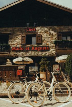 Auberge chez Mado et Augusta