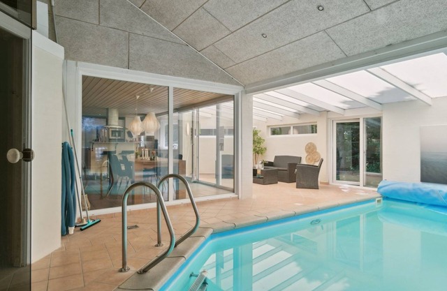 "Aud" - 300m from the sea by Interhome
