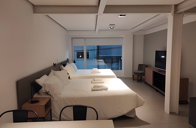 Aunaisin- Beautiful centrally located studio