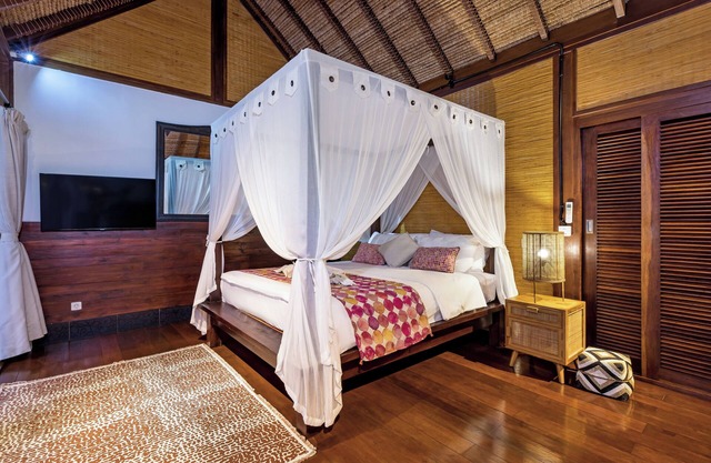 Authentic Bali Villa w/Pool & Garden