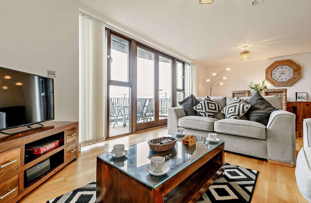 Avalon - Praa Sands - Two Bedroom Apartment, Sleeps 4