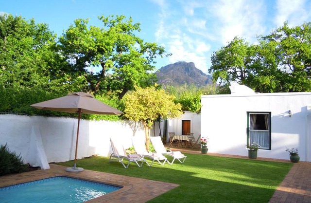 Avenues Guest House