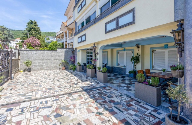 Awesome apartment in Selce with WiFi