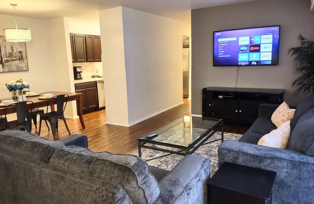 Awesome Condo in Central Raleigh