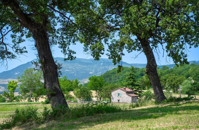 Awesome home in Montegrimano Terme PU