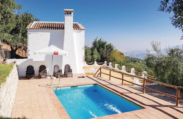 Awesome home in Zahara de la Sierra w/ WiFi and 5 Bedrooms