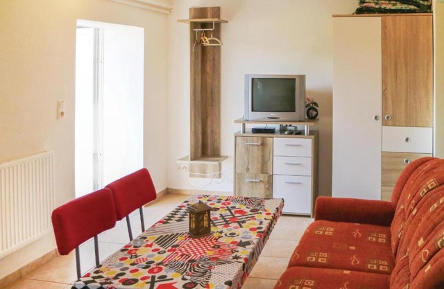 Awesome home in Bresewitz with
