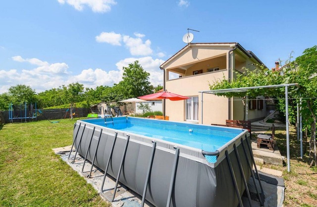 Awesome home in Labin with WiFi