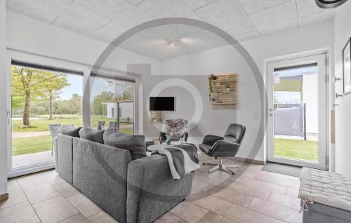 Awesome Home In Ringkøbing With Wifi