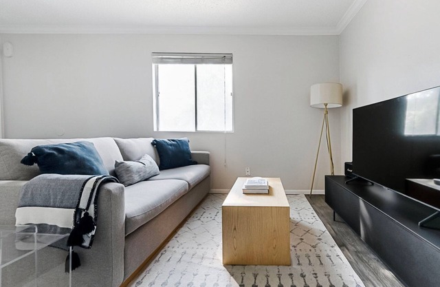 Awesome South Congress 1BR w/A/C & Laundry