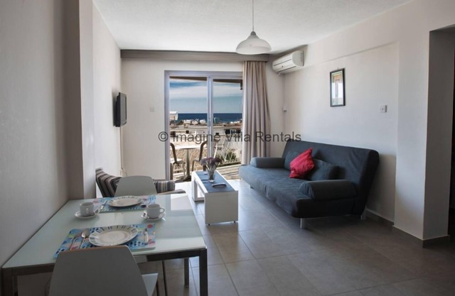Ayia Napa Merab Apartment SO7 - an apartment that sleeps 3 guests in 1 bedroom