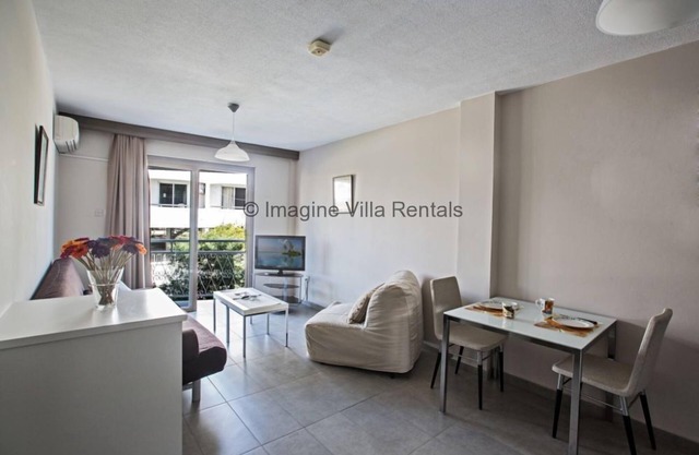 Ayia Napa Merab Apartment SO8 - an apartment that sleeps 3 guests in 1 bedroom