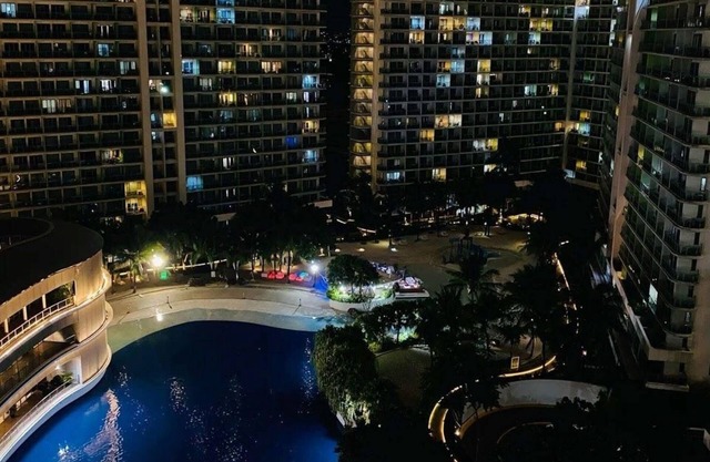 AZURE URBAN RESIDENCES STAYCATION