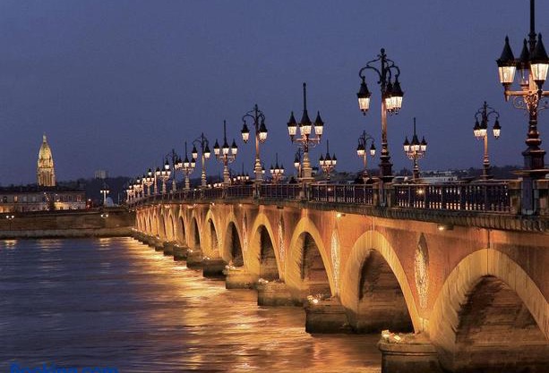 B&B Bordeaux Saint Michel