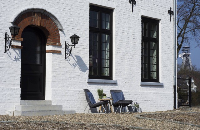 B&B Eikenlaan 12 - Luxury guest suite **** (C-mine approachable)