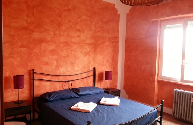 B b Oasis Passion Fiera - Triple Room with Wifi and AC, External Bathroom