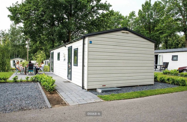 B Mobile home 6 people