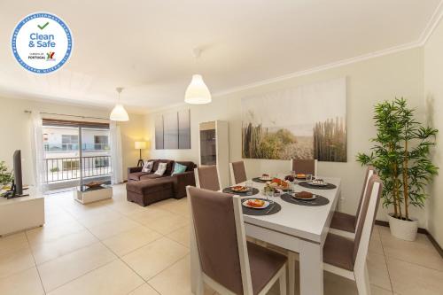 B03 - Luxury 2 Bed Lagos Marina