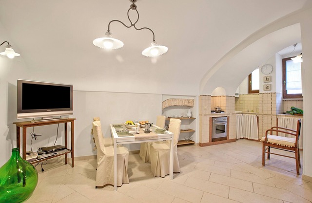 Bacco Apartment Noci, Noci, Italy
