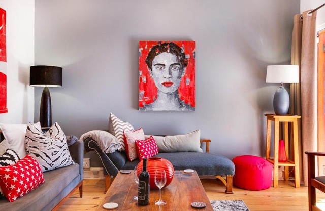 Backup-Powered Art Deco Cottage in De Waterkant