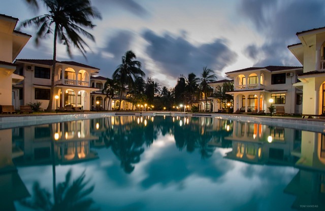 Bahari Dhow Beach Villas