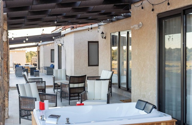 Baja Toscana Rancho Olivares