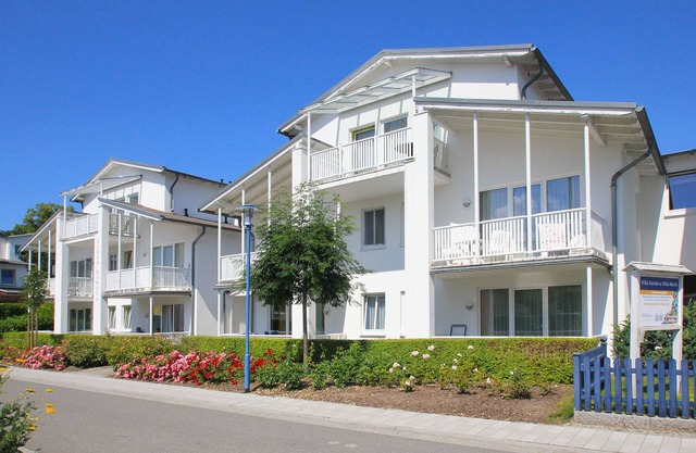 Balcony, free use of the AHOI adventure pool and sauna - Villa Karola FeWo 04